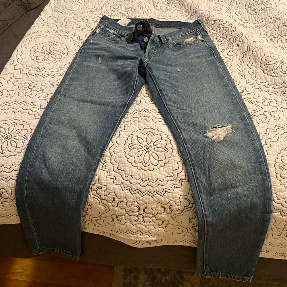Levi’s 501 straight leg mid rise waist 25w L28